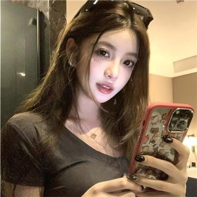 林深暗香来
